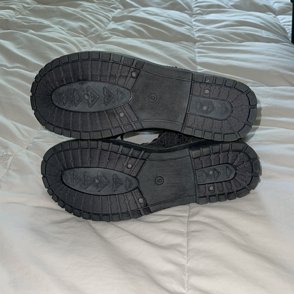 NIB Roxy Boots - Picture 4 of 5